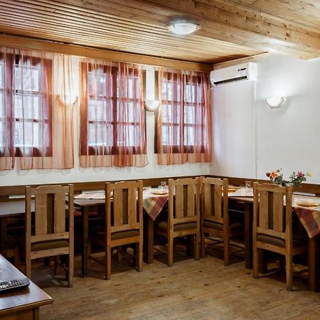 Къща За Гости Иван Карадимитров Bozhenți Exterior foto